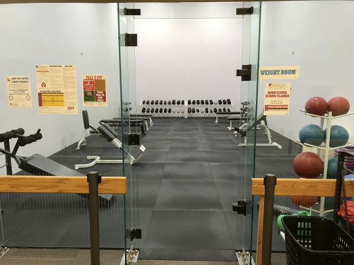 Ferris State University Converts Racquetball Court Into Gym With Greatmats