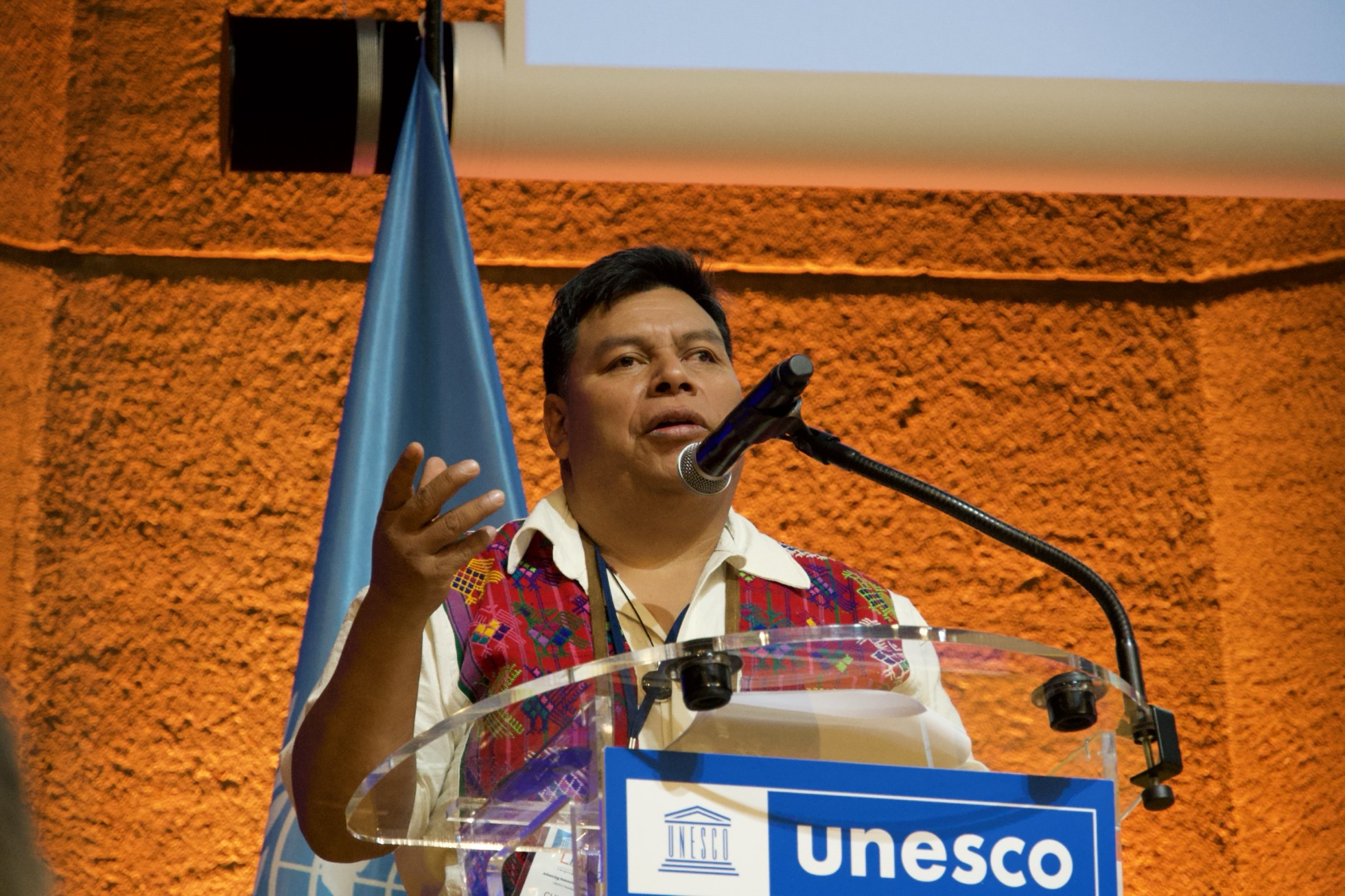 Baldomero addresses UNESCO conference