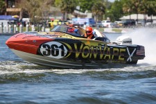 Von Vape P1 Superstock Offshore Racing