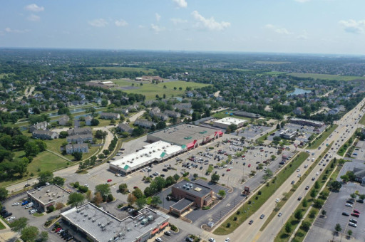 Sterling Organization Sells Chicago, IL  Grocery-Anchored Center for $15.4 Million
