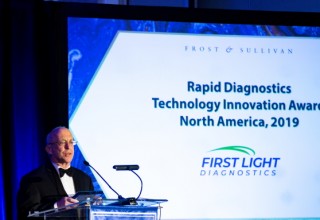 Don Straus Accepts Technology Innovation Leader Award