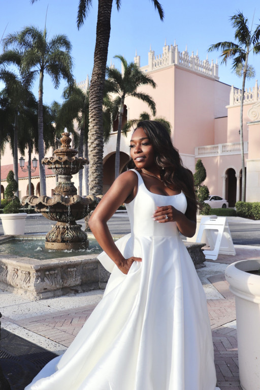 Wedding Dress Brand Stella York Celebrates Endless Romance in New