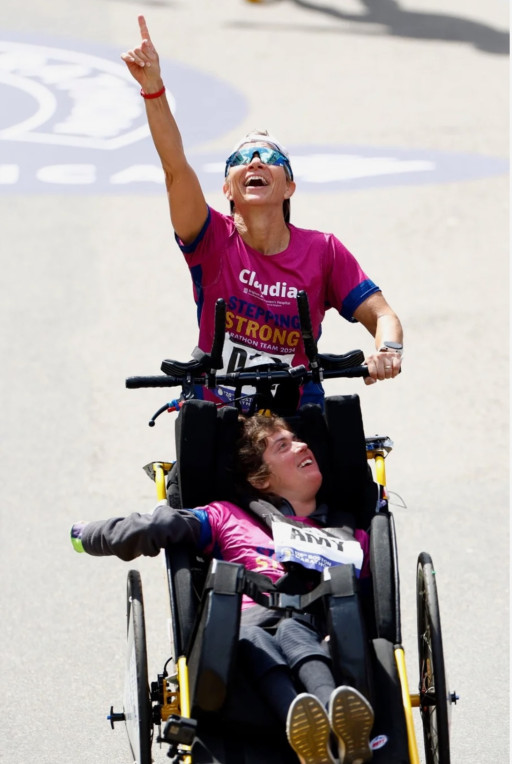 ZetrOZ System's sam(R) Ultrasound Treatment Helps Top Triathlete Return to the Boston Marathon