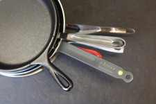 A collection of sustainable fry pans