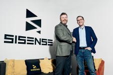 Daniel Dines, co-founder & CEO of UiPath and Amir Orad, CEO of Sisense