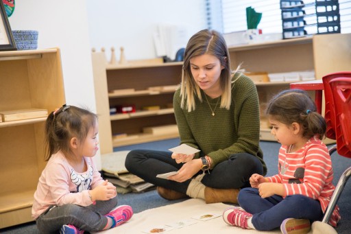 Apple Montessori Hosts Open Houses 4/30-5/22