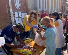 Scientology Volunteer Ministers raised donations for fruit, canned goods, and other long-lasting staples for village families.