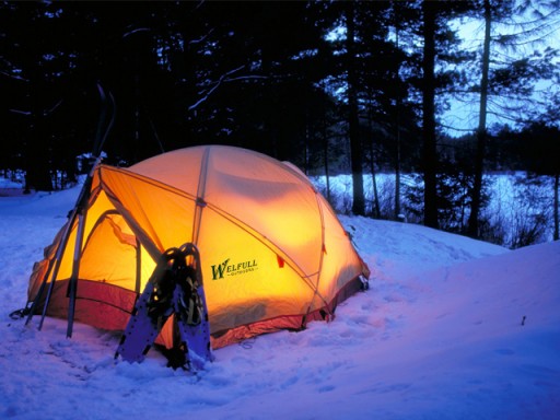 7 Useful Winter Camping Tips