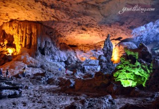 Spectacular beauty inside the cave - Halong Bay tours