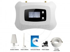 Signal booster with LCD screen