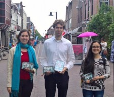 Volunteers from the Netherlands chapter of the Foundation for a Drug-Free World carry out drug prevention campaign in Aalsmeer,Holland
