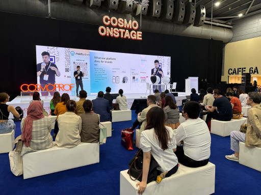 MeituEve's Exhibition in Cosmoprof Asia 2022 Showcases Its Evidence-Based AI Skin Analysis Technology to Help Business Owners Shape the Future of Beauty Business