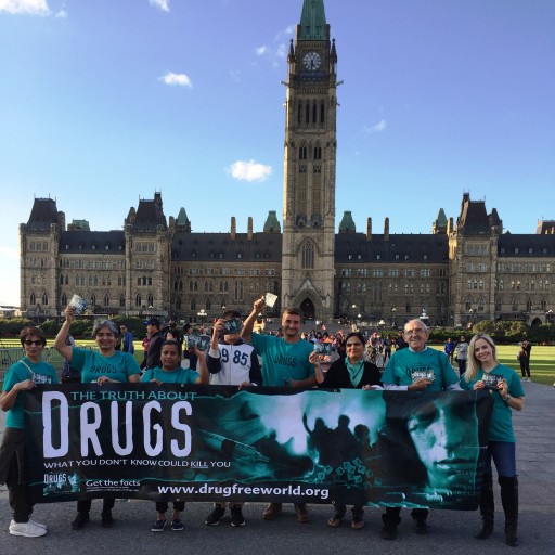 Ottawa Scientologists March to Raise Awareness on Drugs