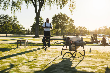 AcuSpray Spraying Greens at Meadowbrook Country Club