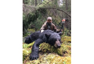 Rick Kreuter's Monster Bear Shot with Veteran Broadheads