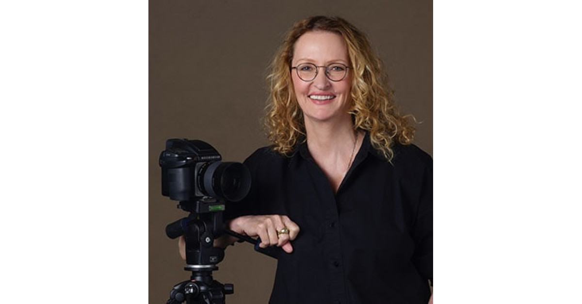 World Renowned Photographer Anne Geddes Releases New Photo