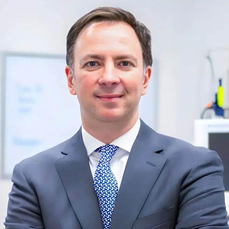 Dr. Andres Bustillo 
