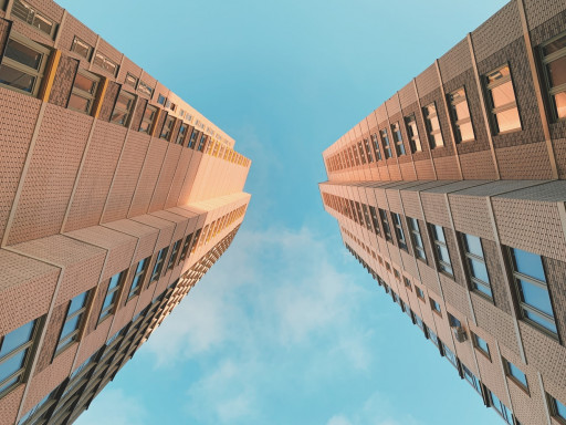 Pros and Cons of REIT Investing