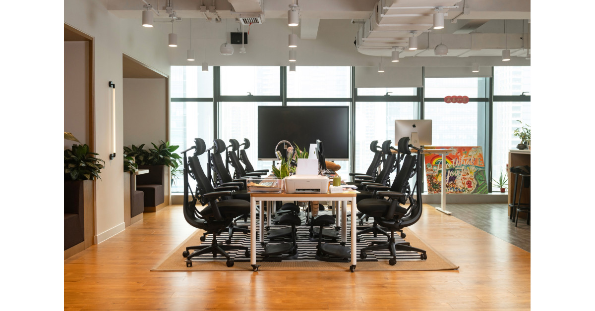 LiberNovo Support Week Is Live With Up to 37% Off and Tiered Gifts Across Its 2026 Chair Lineup