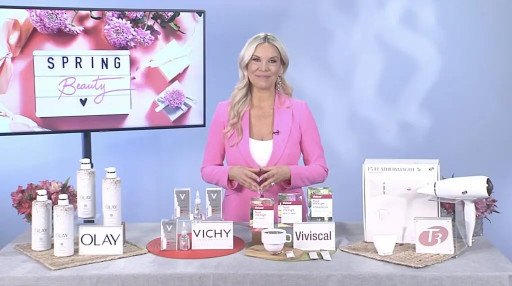 The Queen of Everyday Glam Emily Loftiss Shares Spring Beauty Secrets With TipsonTV