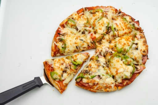 Santa Lucia Pizza Marks 20 Years as Consumer Choice Award Winner for Pizza Restaurants in Winnipeg