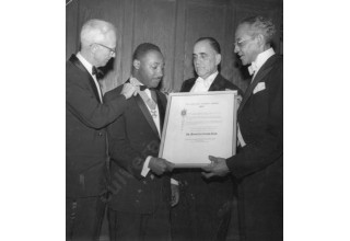 Dr. Martin Luther King receiving Philadelphia Citizens Award 1957 (Philadelphia Tribune)