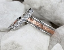 Damiani Jewellers Offers 25 Percent Off Benchmark Wedding Rings All Month Long in Celebration of Valentine's Day