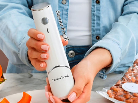 SavourFresh Vacuum Food Sealer Review 2025