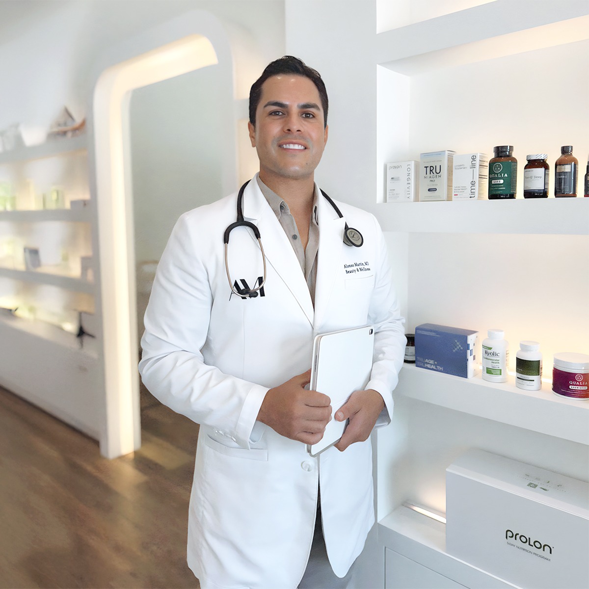 Dr. Alonso Martin