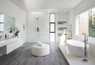 Bathroom of Luxury Vacation Home Rental