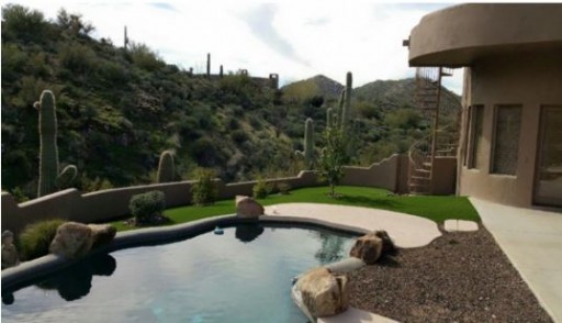 Is Artificial Grass Worth It in a Desert Climate? Arizona Luxury Lawns & Putting Greens Proves That It Is