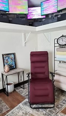 Crimson Calm Corner