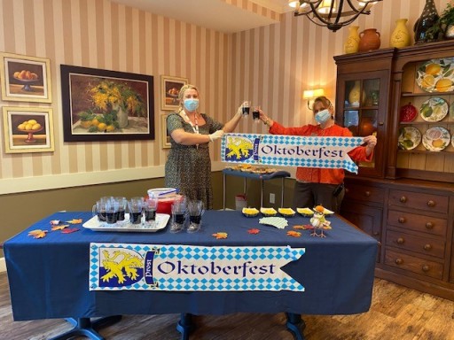 River Oaks Celebrates Staff and Residents During National Assisted Living Week