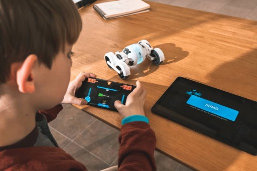 Armz, a Smart Racing Robot That Incorporates AR Technology Into Its Gameplay and Block Coding Education Features, is Now 100 Percent Funded on Kickstarter