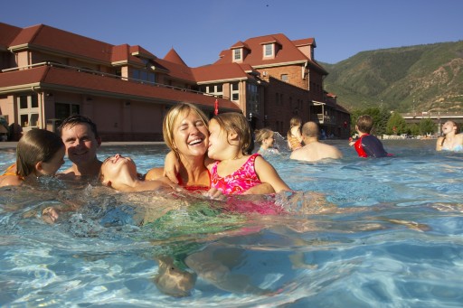 Top 8 Reasons to Spend Spring Break at Glenwood Hot Springs