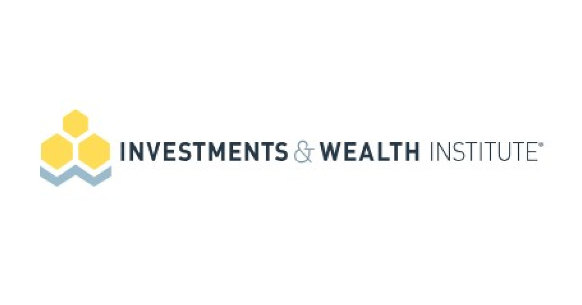 Investments & Wealth Foundation Establishes $40,000 Jim & Sandi Dobbs Emerging Leaders Scholarship
