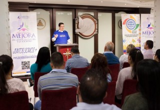 Ivan Arjona, Director of the Church of Scientology European Office of Public Affairs and Human Rights, conducted the seminar.
