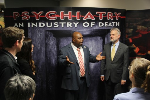 Nashville Exhibition Exposes Dangers of Psychiatric Treatments