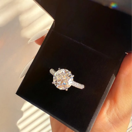 Natural Diamond Engagement Ring