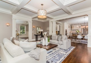 Casual Luxury home staging by Mar Jennings