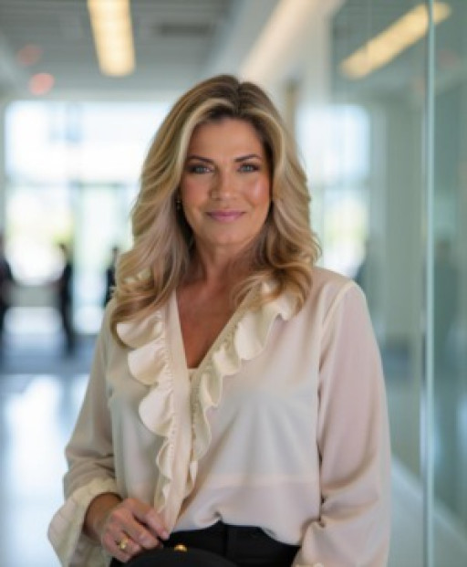Best Real Estate Agent in Glastonbury, CT: Linda Edelwich