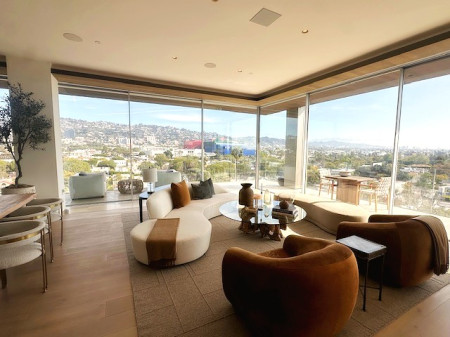 8899 Beverly Blvd, Unit 7BE