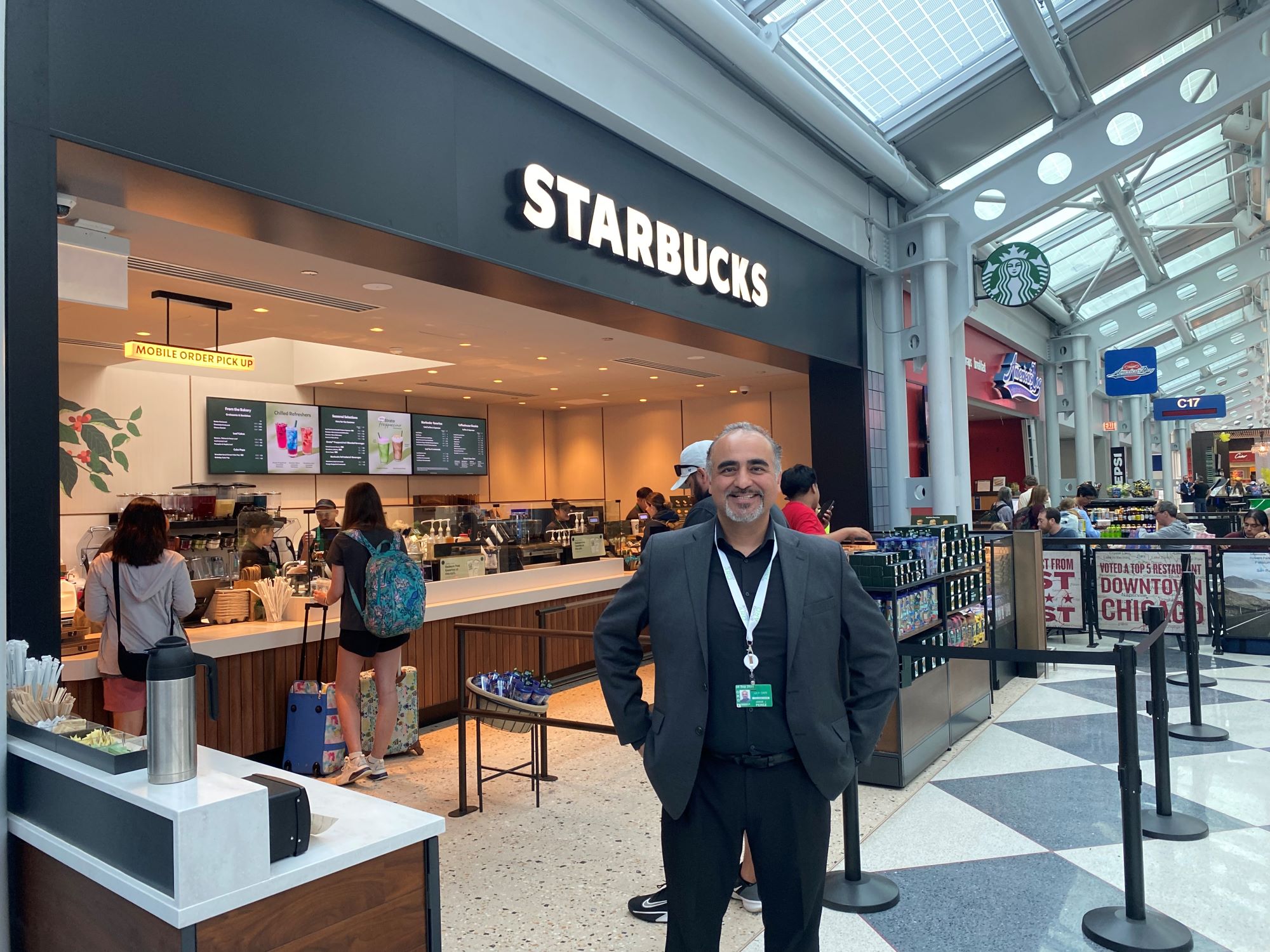 Jorge Perez, owner of LS41 Cafe, Inc.