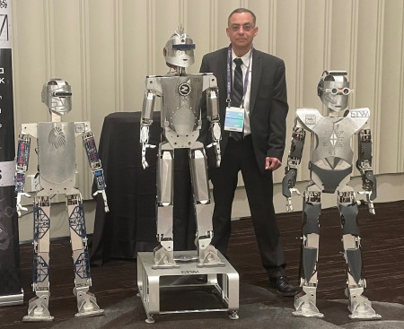 System Technology Works CEO Luis Guzman & Three Zeus2Q Robots
