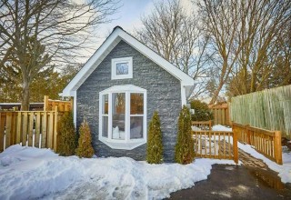 Tiny Home | 96 Quebec St , Oshawa