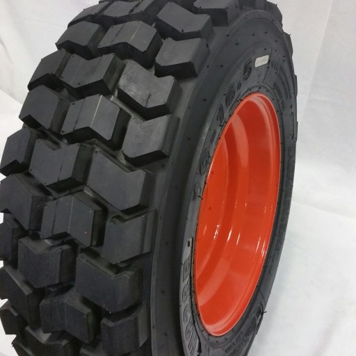 Road Warrior Tires Announces Production of Skid Steer Tires for Bobcat With Deep Tread Patterns