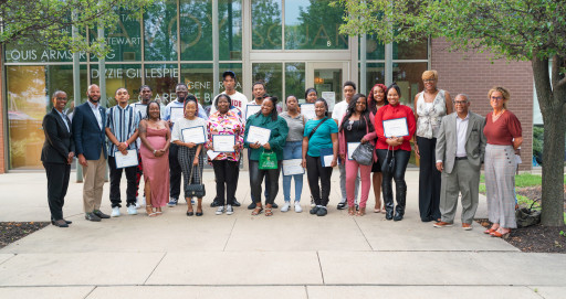 The Michaels Organization Educational Foundation Awards $203,000 in College Scholarships to Empower Chicago Students' Dreams