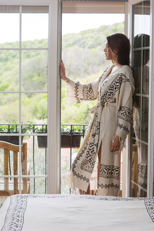 Buldano Debuts Turkish Robe Collection