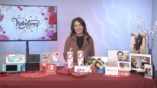 Shopping Specialist Claudia Lombana Shares Special Gift Ideas for Valentine's Day on Tips on TV Blog