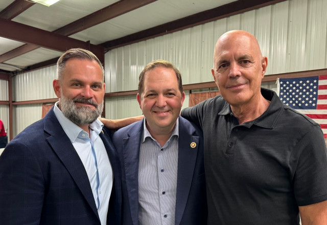 GOP Lead Powers and Manuel Asensio 